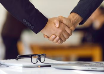 Accounting Outsourcing Services: Pros and Cons